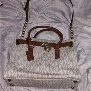 White an tan mk purse